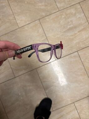 Hello Kitty  2 pair glasses